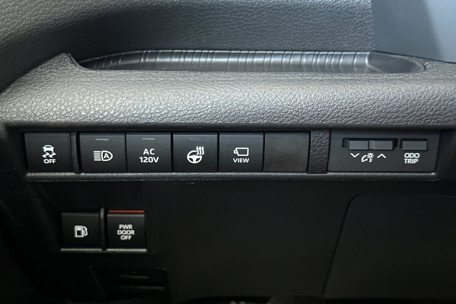 2025 Toyota Sienna Platinum 7 Passenger