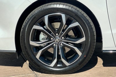 2025 Toyota Sienna Platinum 7 Passenger