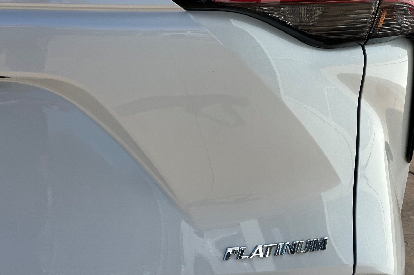 2025 Toyota Sienna Platinum 7 Passenger