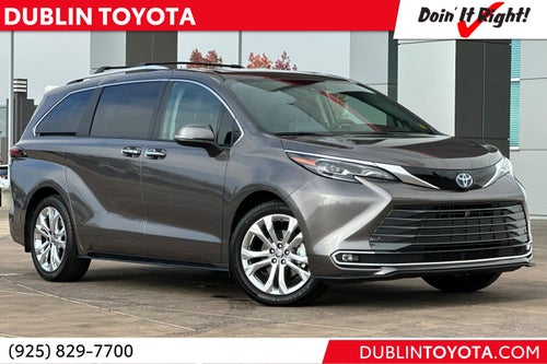 2024 Toyota Sienna Platinum 7 Passenger