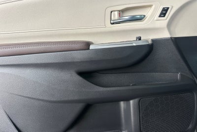 2024 Toyota Sienna Platinum 7 Passenger
