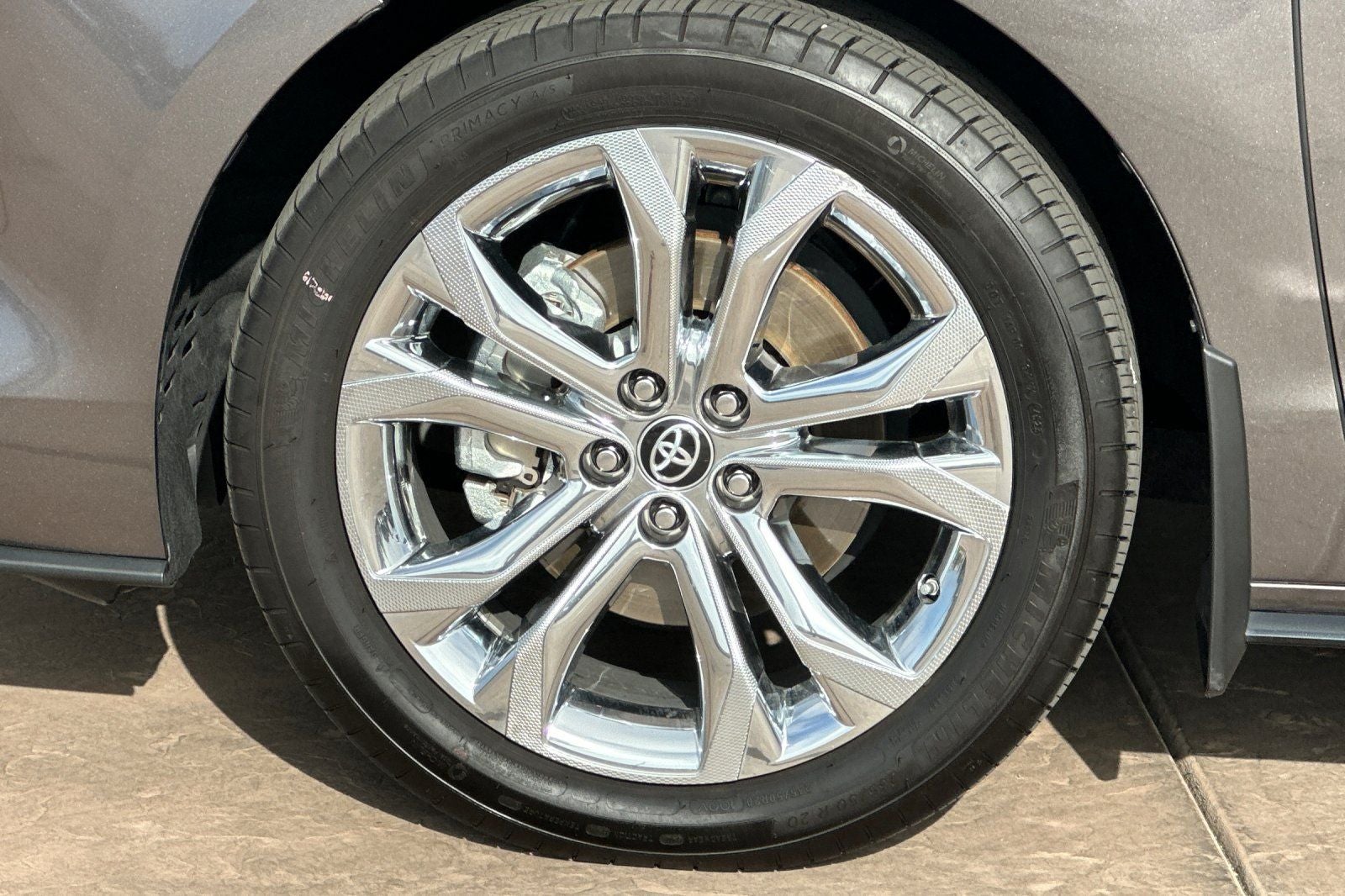 2024 Toyota Sienna Platinum 7 Passenger