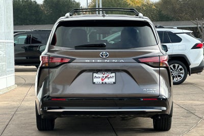 2024 Toyota Sienna Platinum 7 Passenger