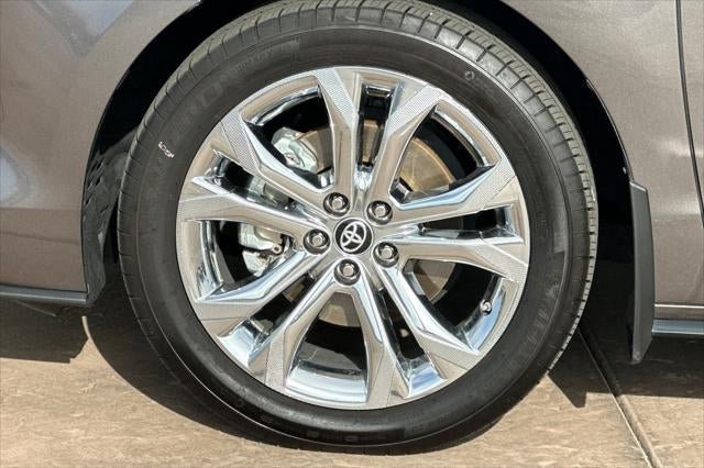 2024 Toyota Sienna Platinum 7 Passenger