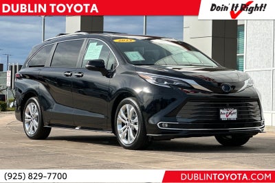 2023 Toyota Sienna Platinum 7 Passenger
