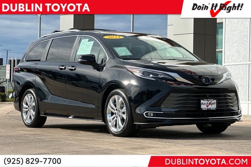 2023 Toyota Sienna Platinum 7 Passenger