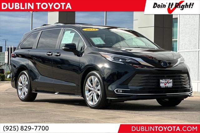 2023 Toyota Sienna Platinum 7 Passenger