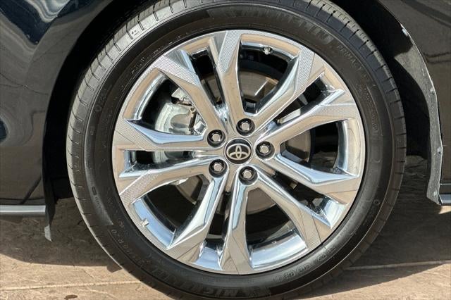 2023 Toyota Sienna Platinum 7 Passenger