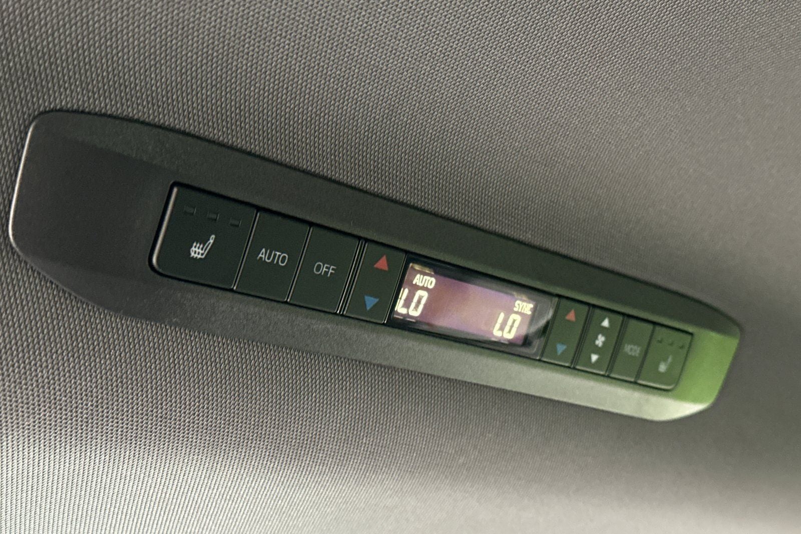 2024 Toyota Sienna Platinum 7 Passenger