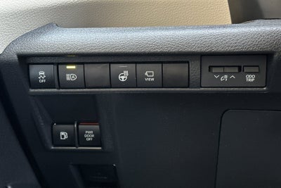 2024 Toyota Sienna Platinum 7 Passenger