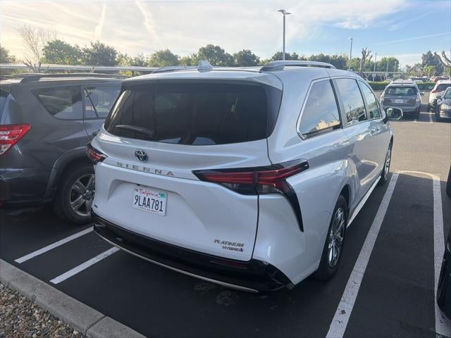 2024 Toyota Sienna Platinum 7 Passenger