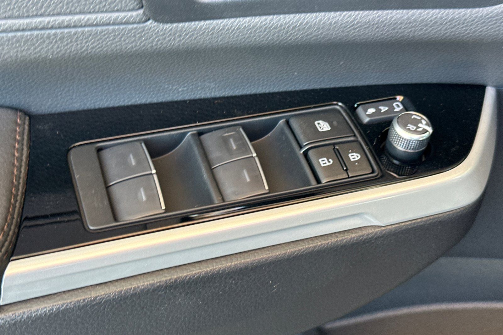 2026 Toyota Sienna Platinum 7 Passenger
