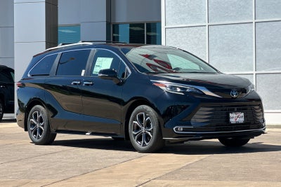 2026 Toyota Sienna Platinum 7 Passenger