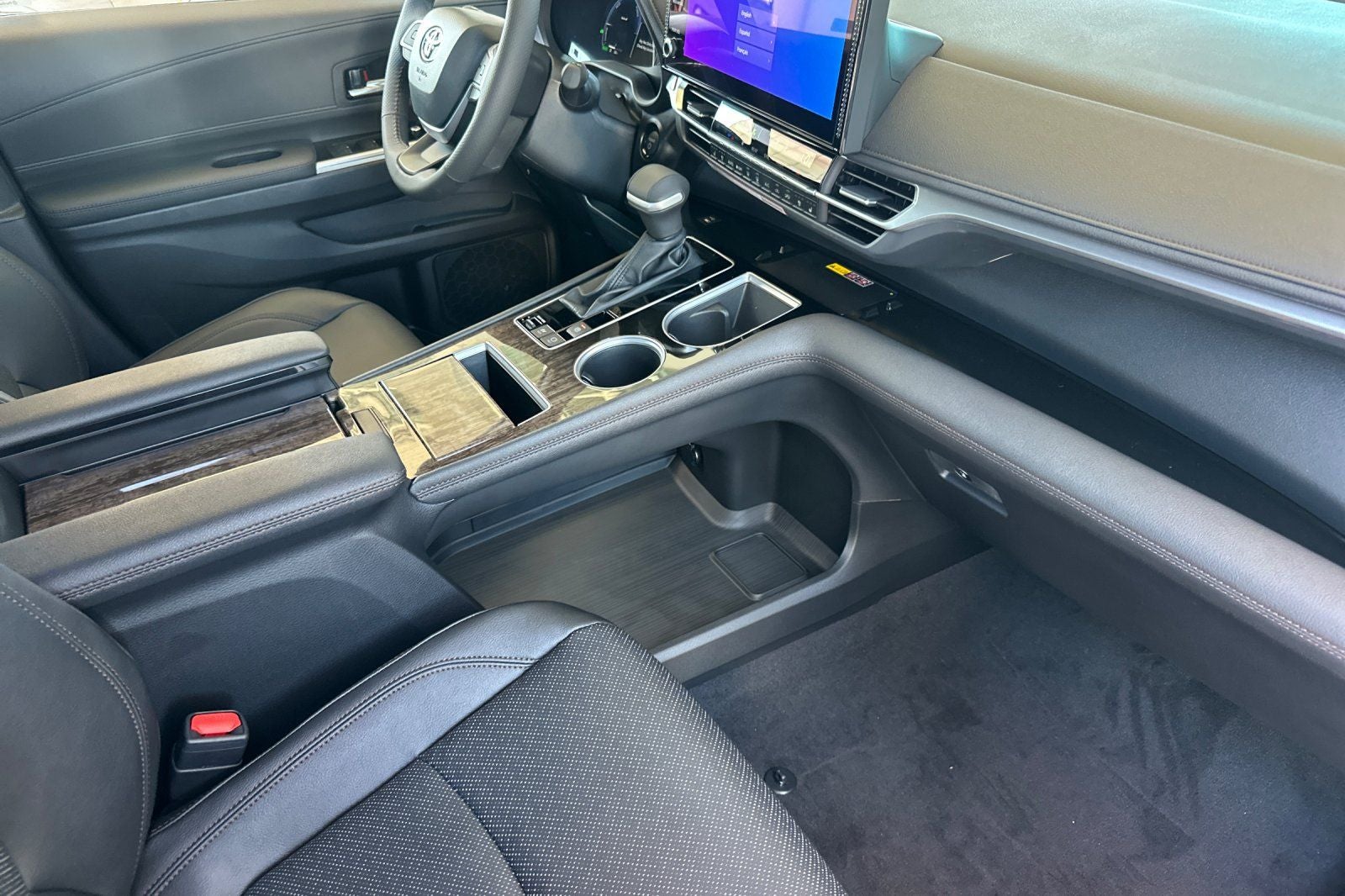 2026 Toyota Sienna Platinum 7 Passenger