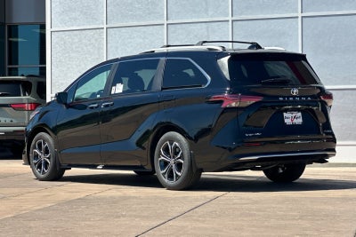 2026 Toyota Sienna Platinum 7 Passenger