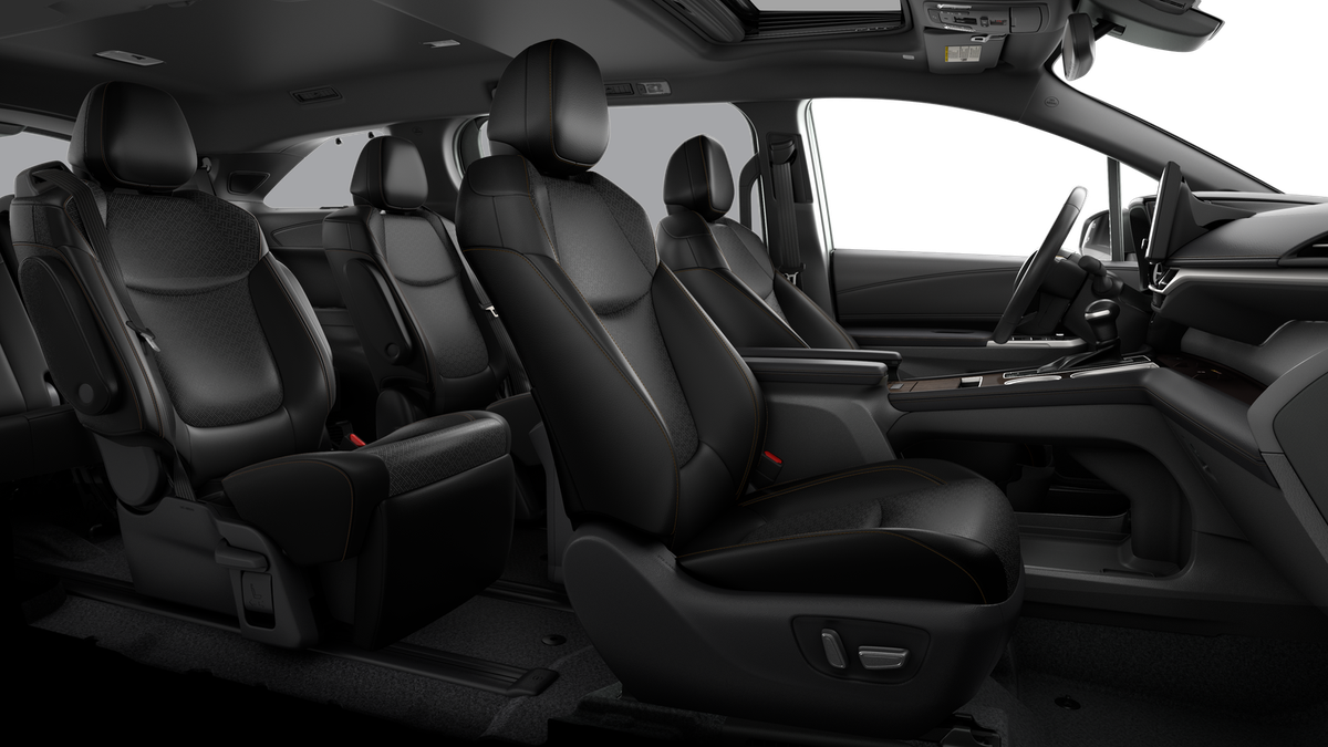 2026 Toyota Sienna Platinum 7 Passenger