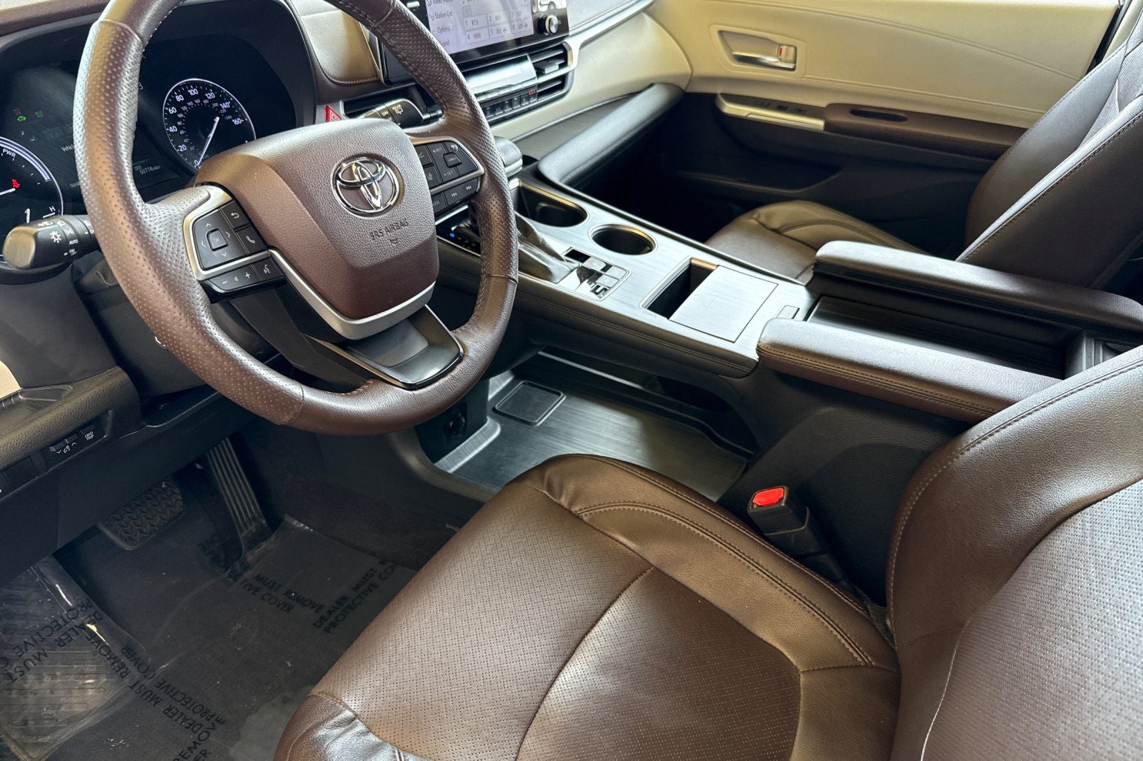 2021 Toyota Sienna Platinum 7 Passenger