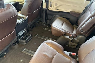 2021 Toyota Sienna Platinum 7 Passenger