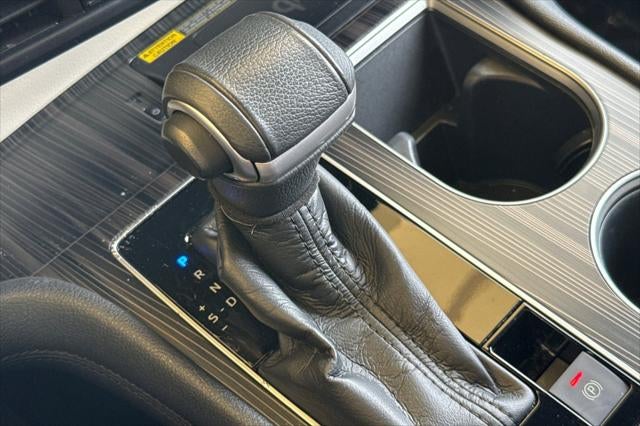 2021 Toyota Sienna Platinum 7 Passenger