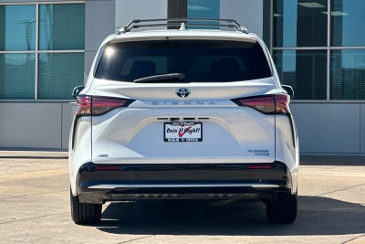 2024 Toyota Sienna Platinum 7 Passenger