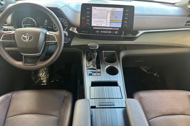 2024 Toyota Sienna Platinum 7 Passenger