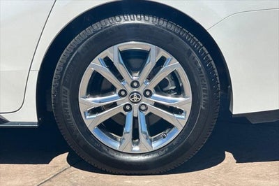 2024 Toyota Sienna Platinum 7 Passenger