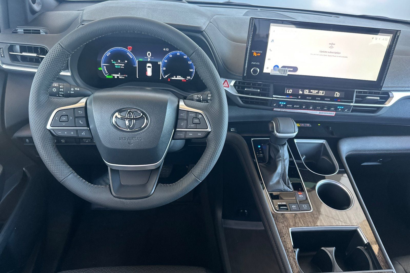 2026 Toyota Sienna Platinum 7 Passenger