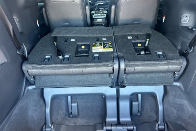 2026 Toyota Sienna Platinum 7 Passenger