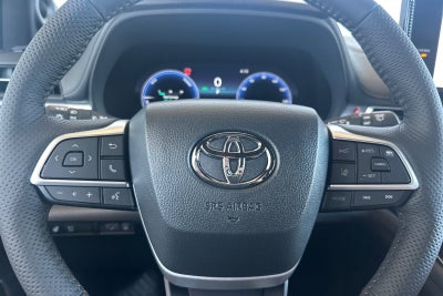 2026 Toyota Sienna Platinum 7 Passenger