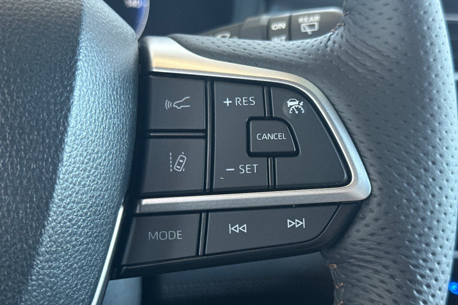 2026 Toyota Sienna Platinum 7 Passenger