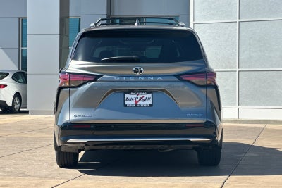 2026 Toyota Sienna Platinum 7 Passenger