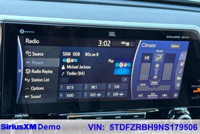 2022 Toyota Highlander Platinum