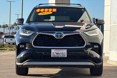 2022 Toyota Highlander Platinum