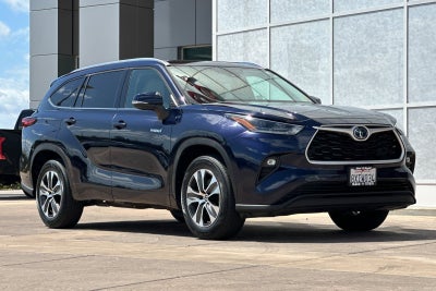 2021 Toyota Highlander Hybrid XLE