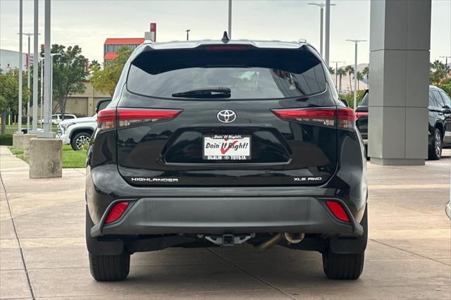 2022 Toyota Highlander XLE