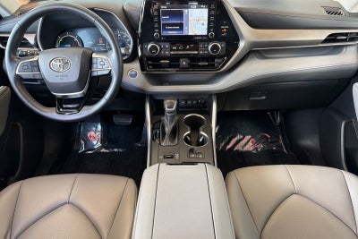 2021 Toyota Highlander Hybrid XLE