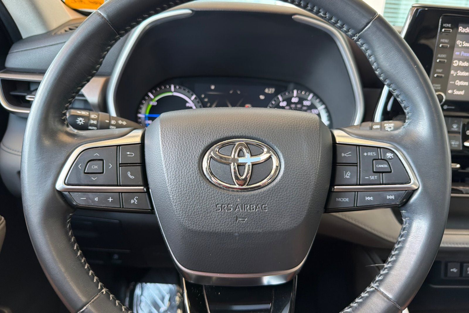 2021 Toyota Highlander Hybrid XLE