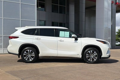 2021 Toyota Highlander Hybrid XLE