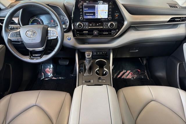 2021 Toyota Highlander Hybrid XLE