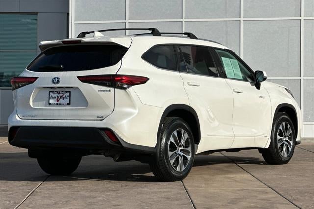 2021 Toyota Highlander Hybrid XLE
