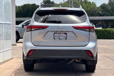 2022 Toyota Highlander XLE