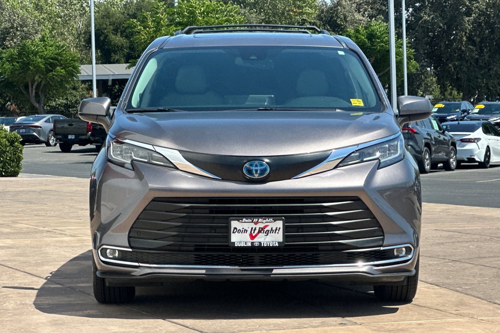 2022 Toyota Sienna XLE 7 Passenger