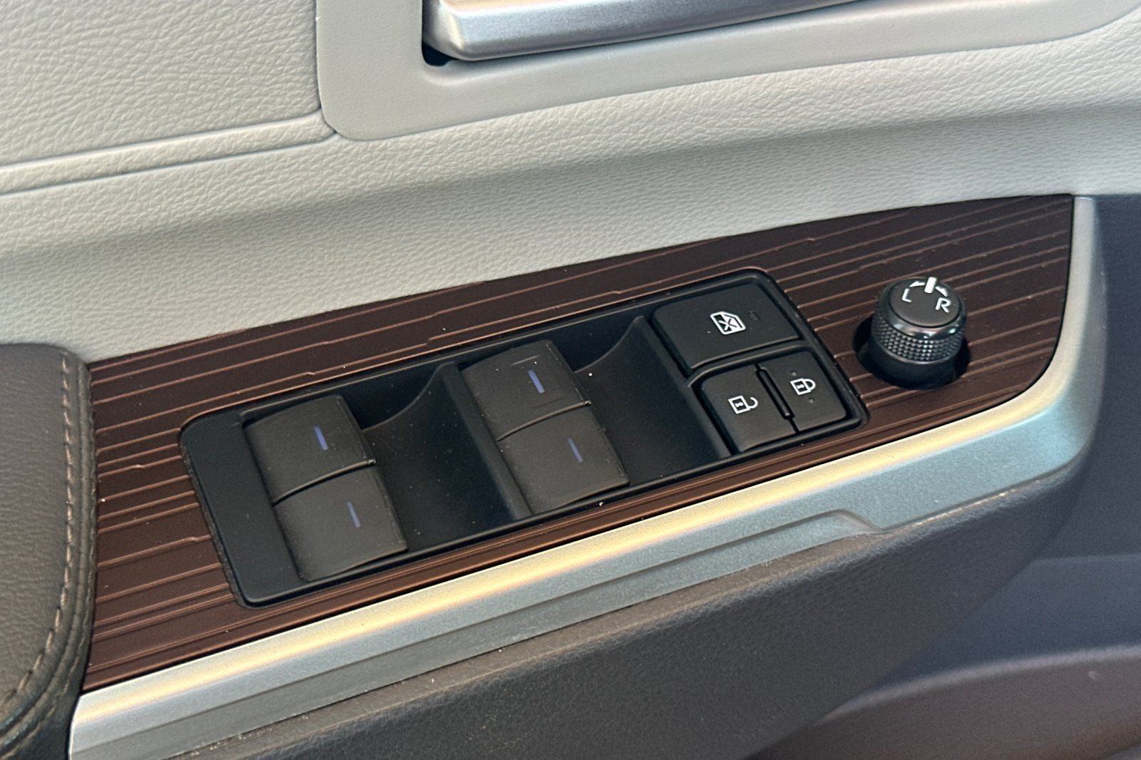 2022 Toyota Sienna XLE 7 Passenger