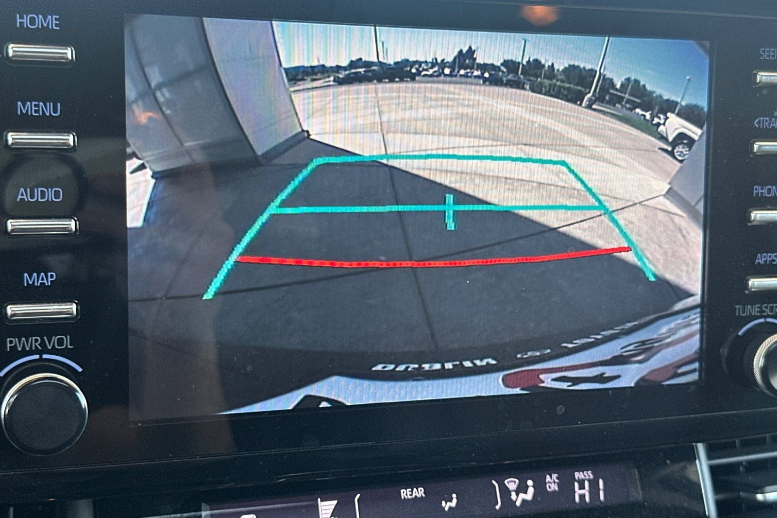 2022 Toyota Sienna XLE 7 Passenger