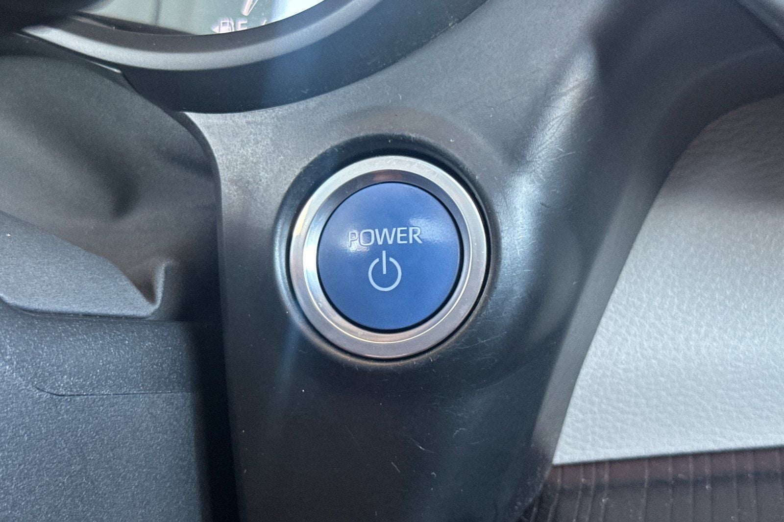 2022 Toyota Sienna XLE 7 Passenger