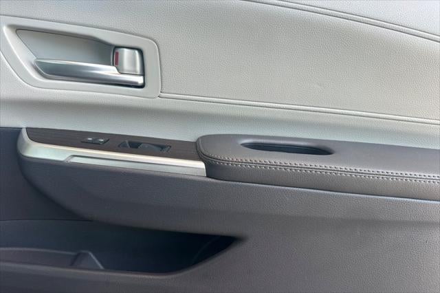 2022 Toyota Sienna XLE 7 Passenger