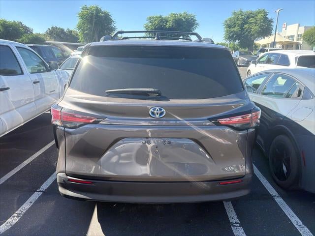 2022 Toyota Sienna XLE 7 Passenger