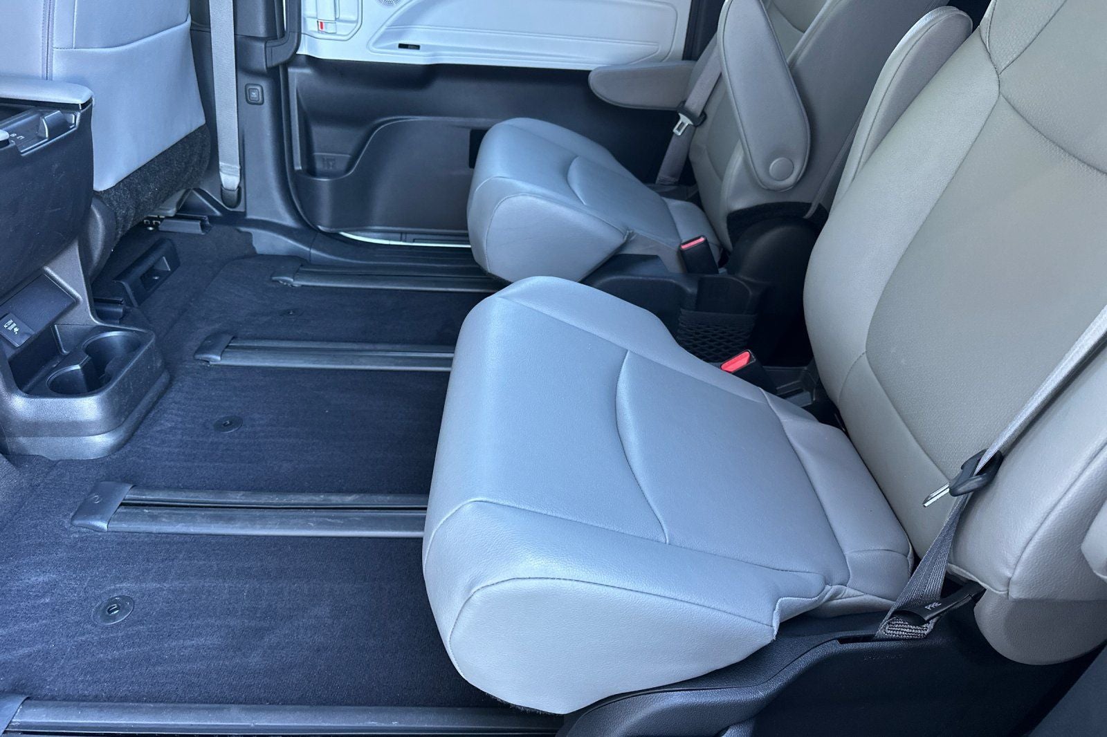 2025 Toyota Sienna XLE 7 Passenger