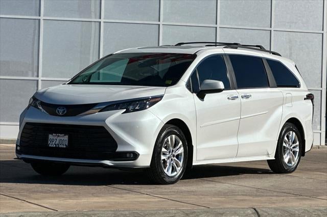 2025 Toyota Sienna XLE 7 Passenger