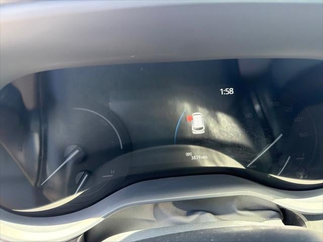 2025 Toyota Sienna XLE 8 Passenger